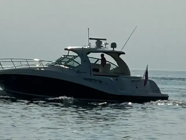 Sea Ray Sundancer 420