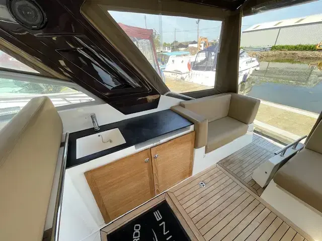 Sealine Sc 35