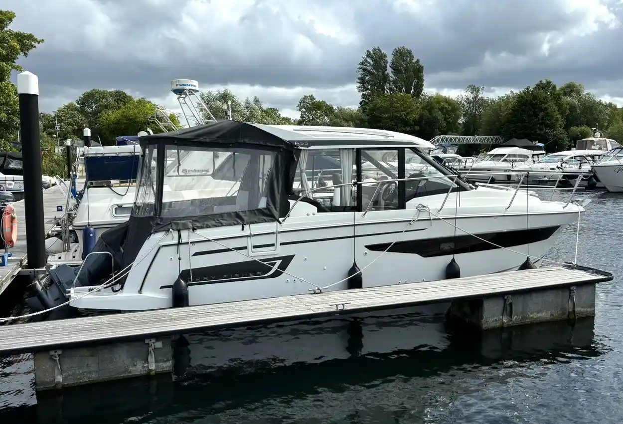 Jeanneau Merry Fisher 895