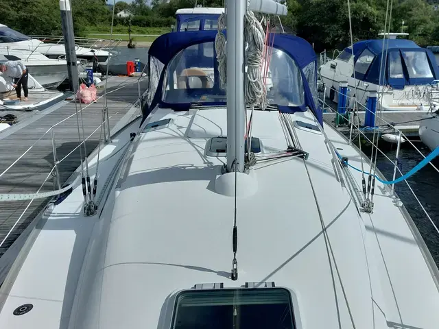 Jeanneau Sun Odyssey 35 Lift Keel