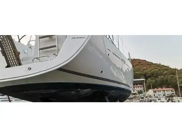 Beneteau Oceanis 43