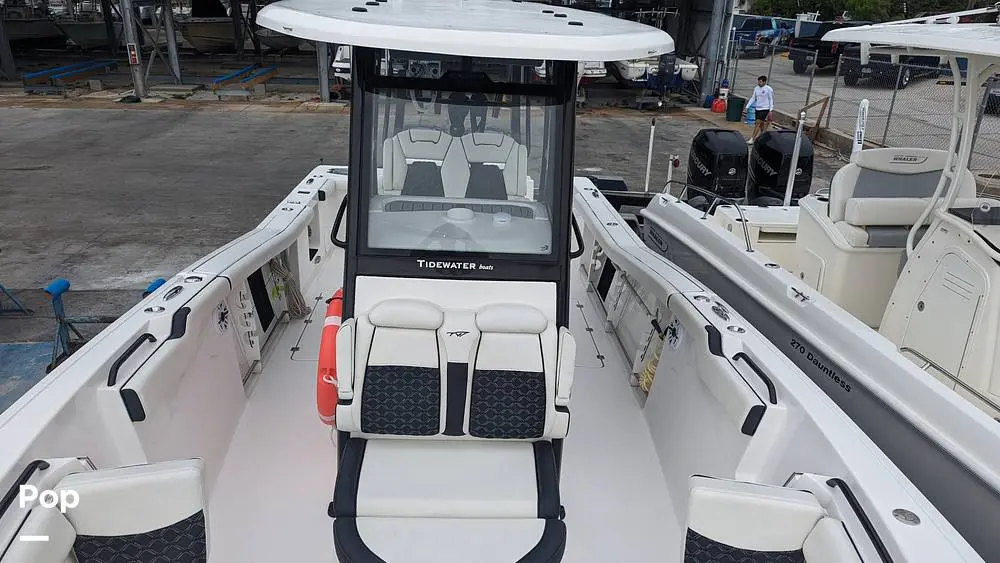 2023 Tidewater Boats 292 adventure