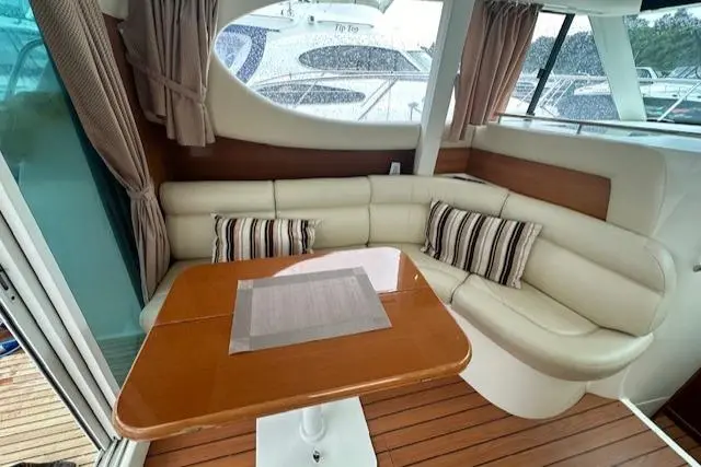 2007 Jeanneau prestige 32