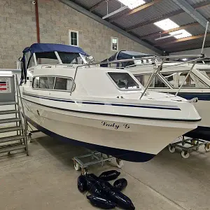 1995 Viking 22 Wide Beam called Lady G