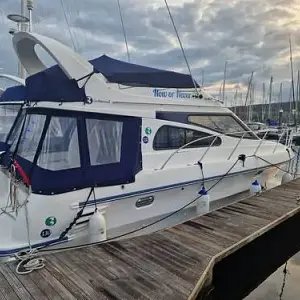 1998 Birchwood Boats 330 challenger