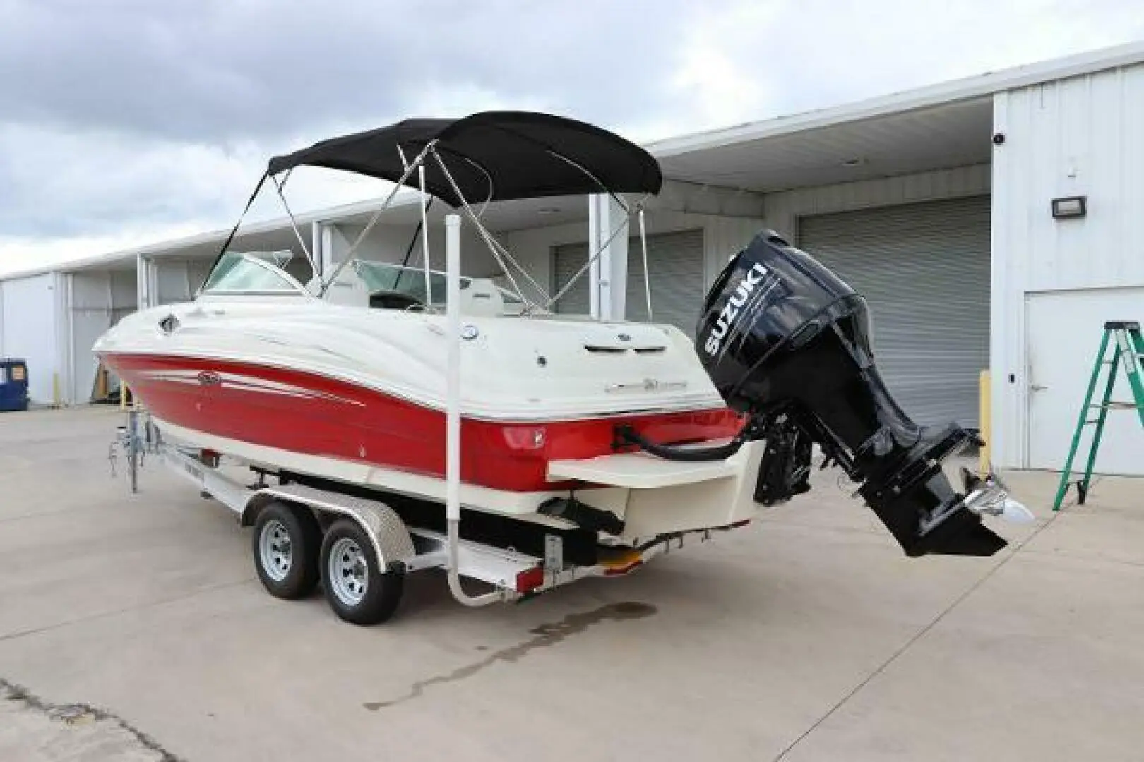 2007 Sea Ray 240 sundeck