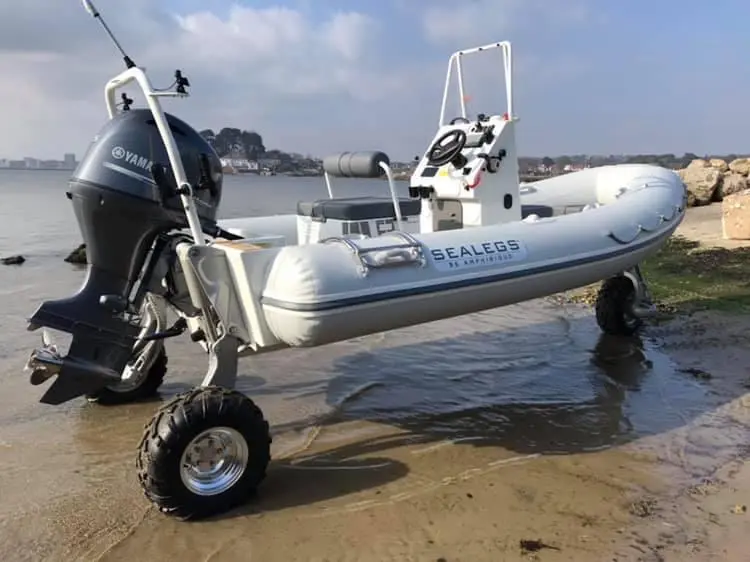 2019 Sealegs 6.1m rib