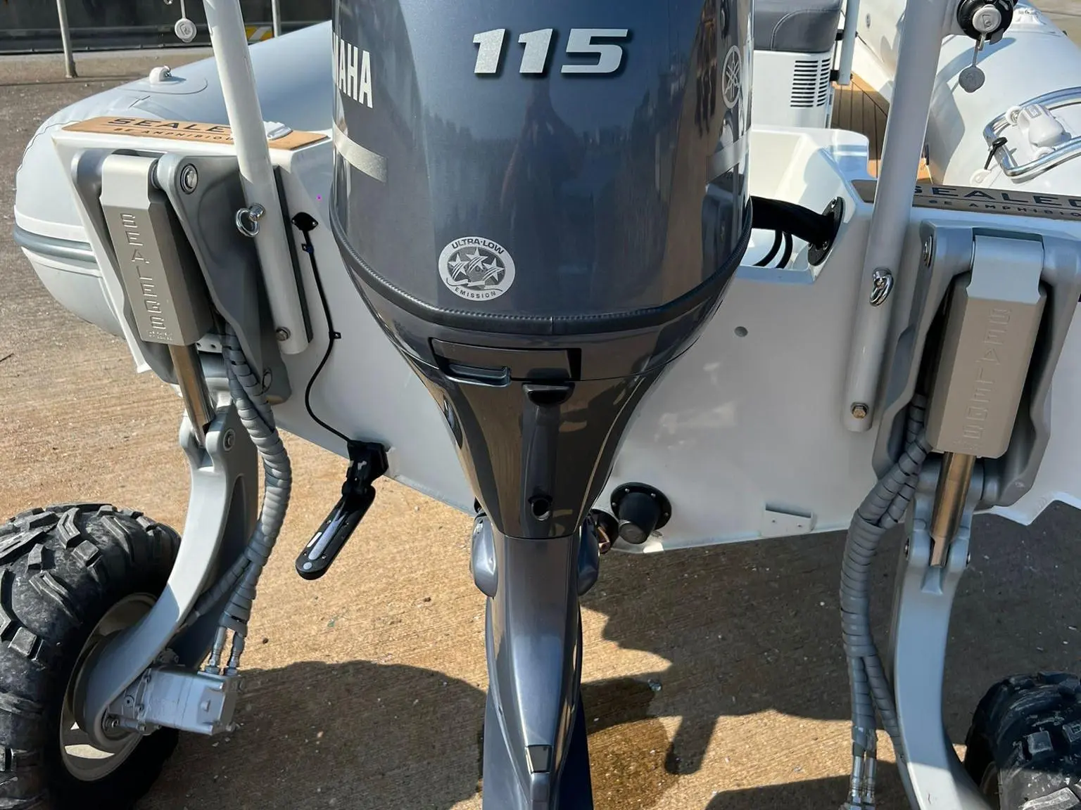 2019 Sealegs 6.1m rib