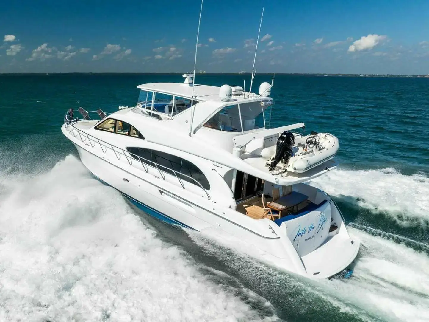 2008 Hatteras 64 motor yacht