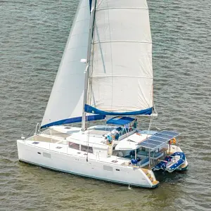 2011 Lagoon 450F