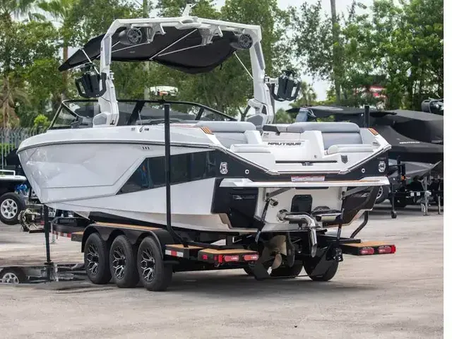 Nautique Boats G25