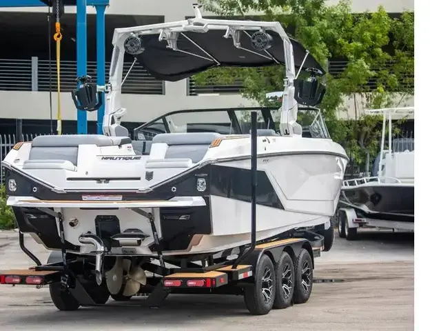 Nautique Boats G25