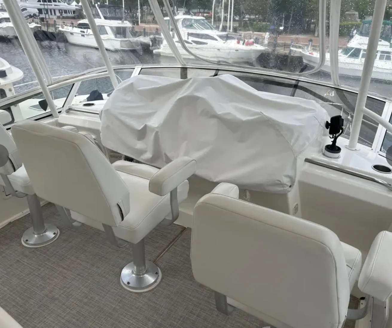 2002 Silverton 453 motor yacht