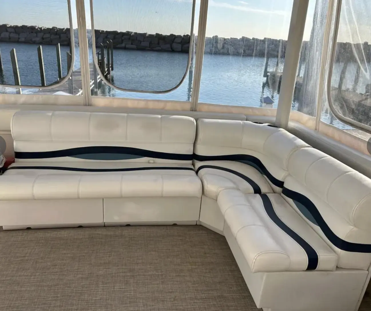 2002 Silverton 453 motor yacht