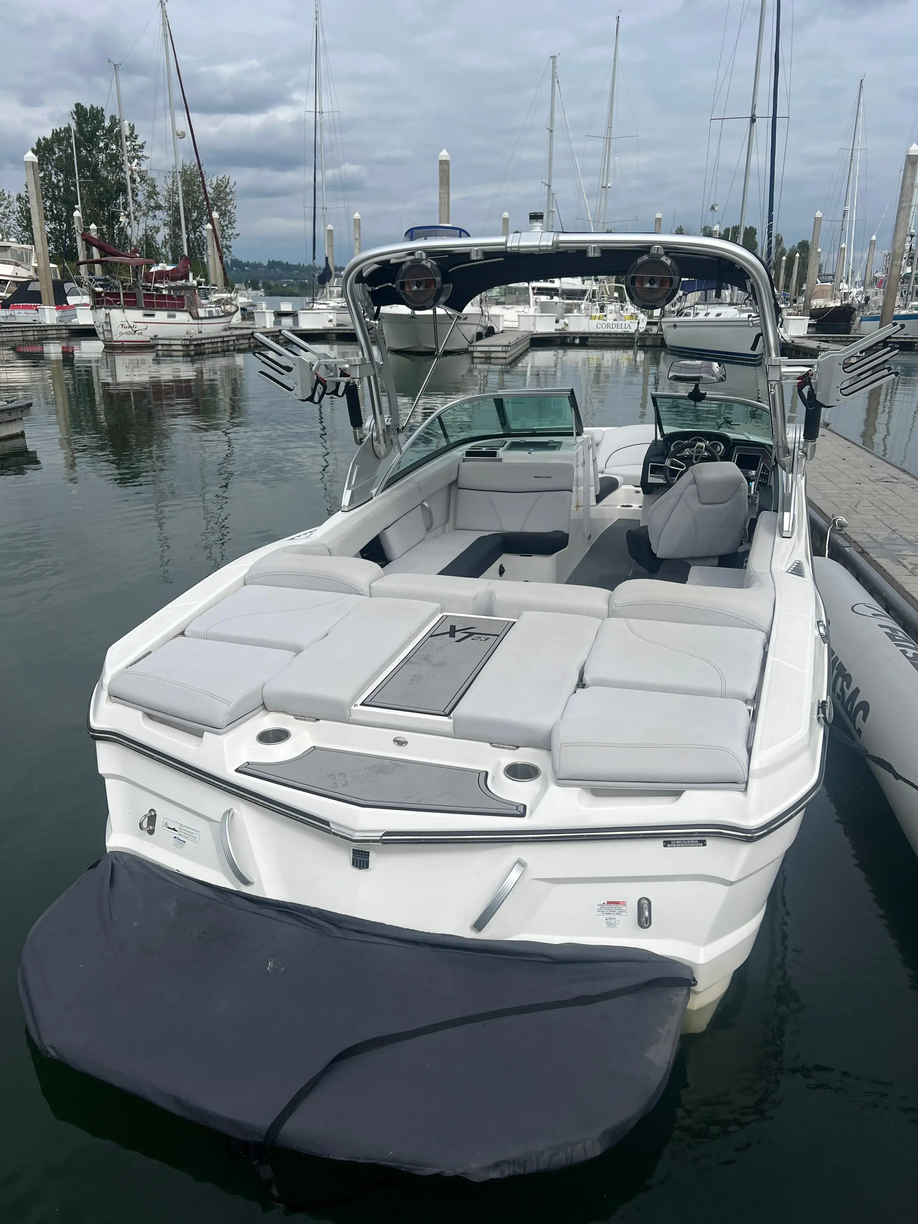 2020 Mastercraft xt-23