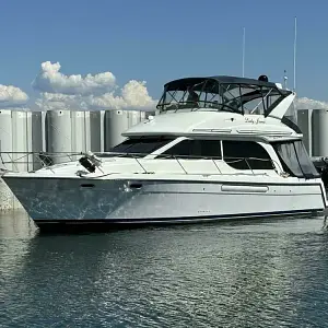 2000 Bayliner 3788 Command Bridge