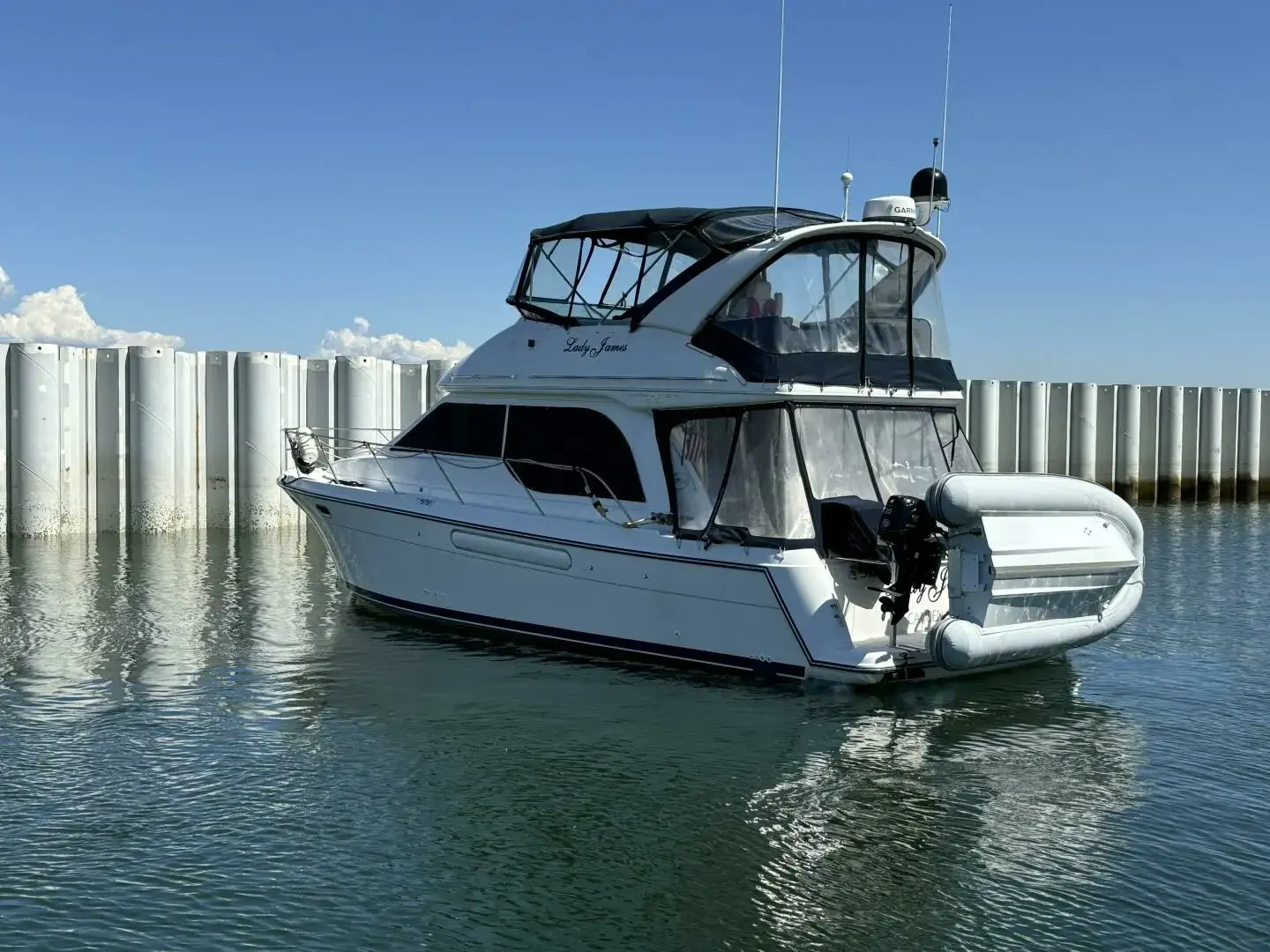 2000 Bayliner 3788 command bridge