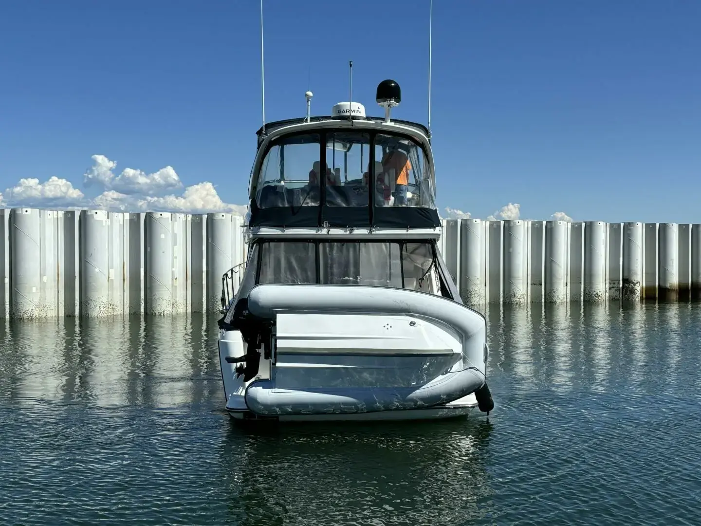 2000 Bayliner 3788 command bridge