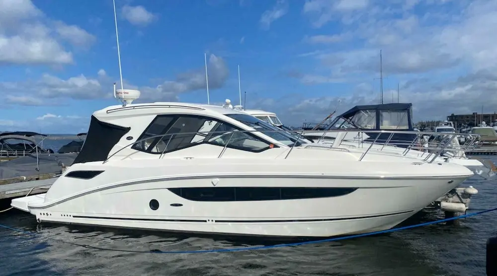 2017 Sea Ray sundancer 350 coupe