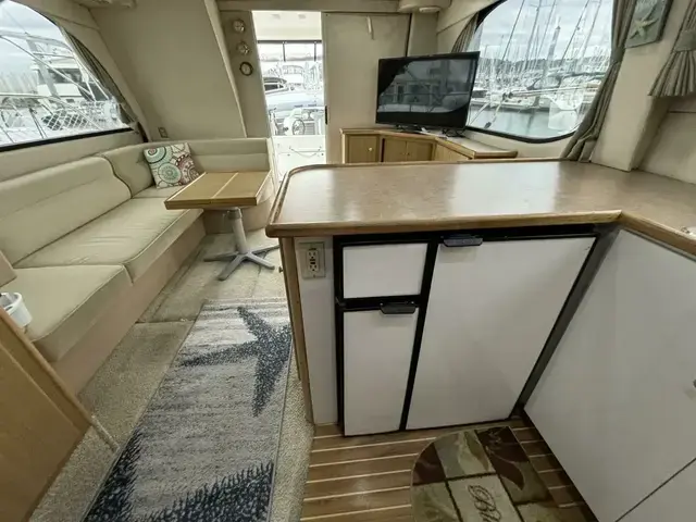 Bayliner 3788 Command Bridge Motoryacht