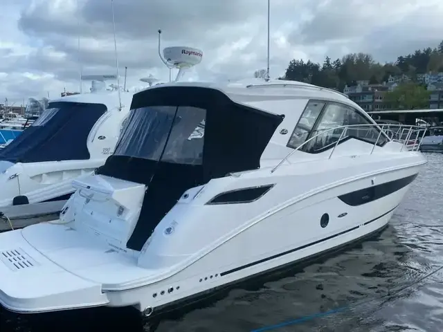 Sea Ray Sundancer 350 Coupe