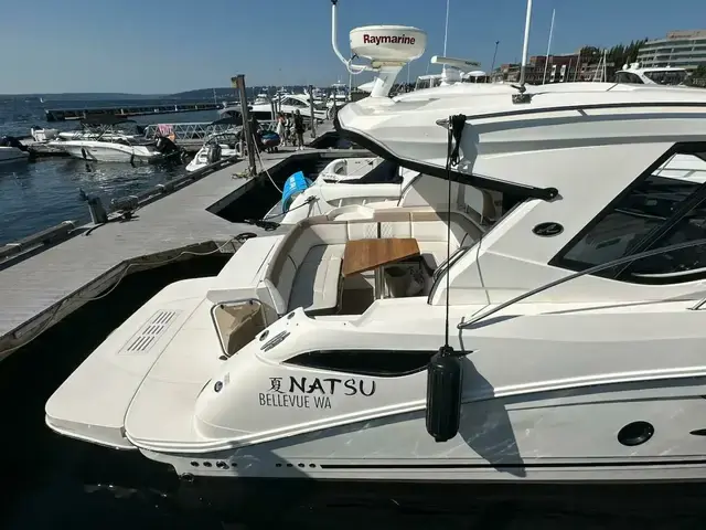 Sea Ray Sundancer 350 Coupe