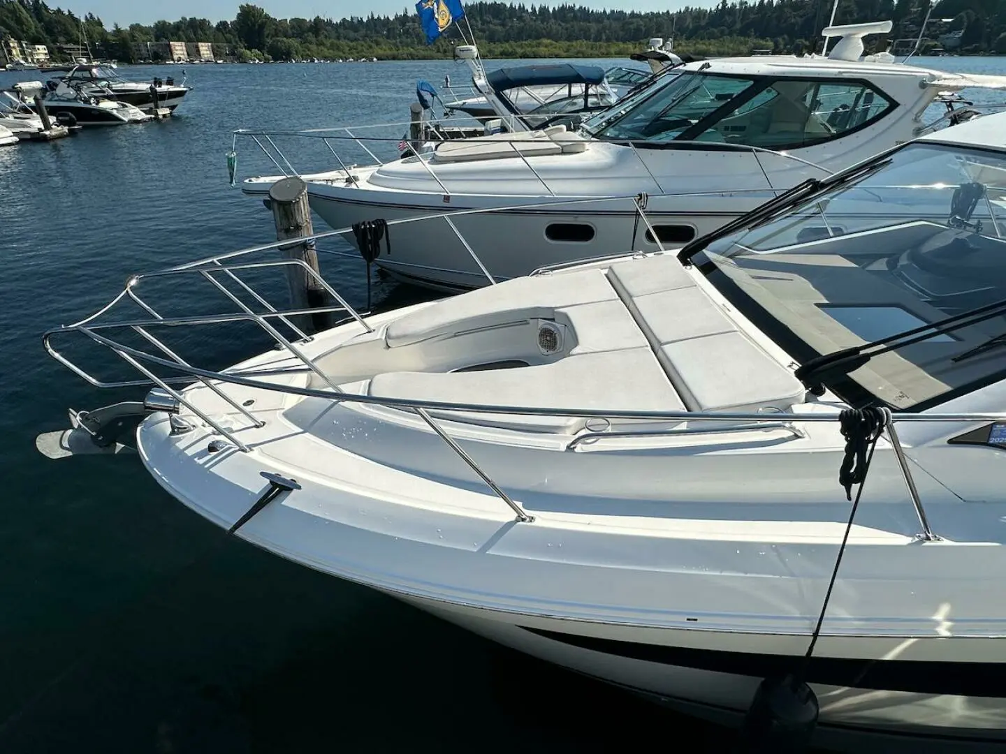 2017 Sea Ray sundancer 350 coupe