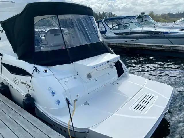 Sea Ray Sundancer 350 Coupe