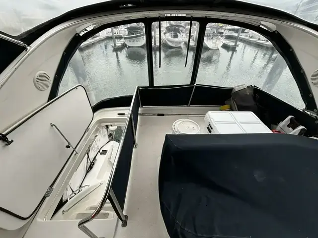 Bayliner 3788 Command Bridge Motoryacht