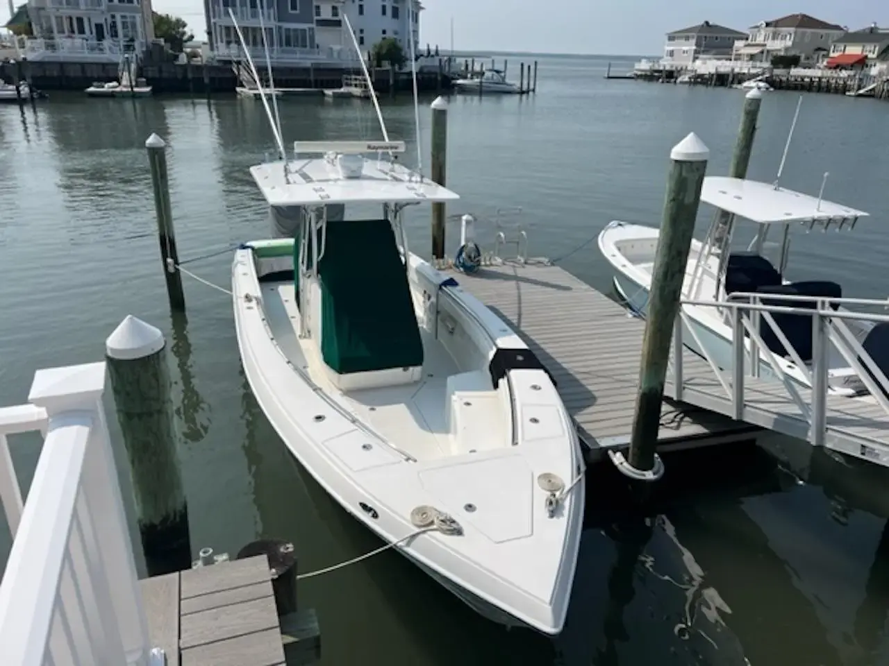 2008 Spectre 34 center console