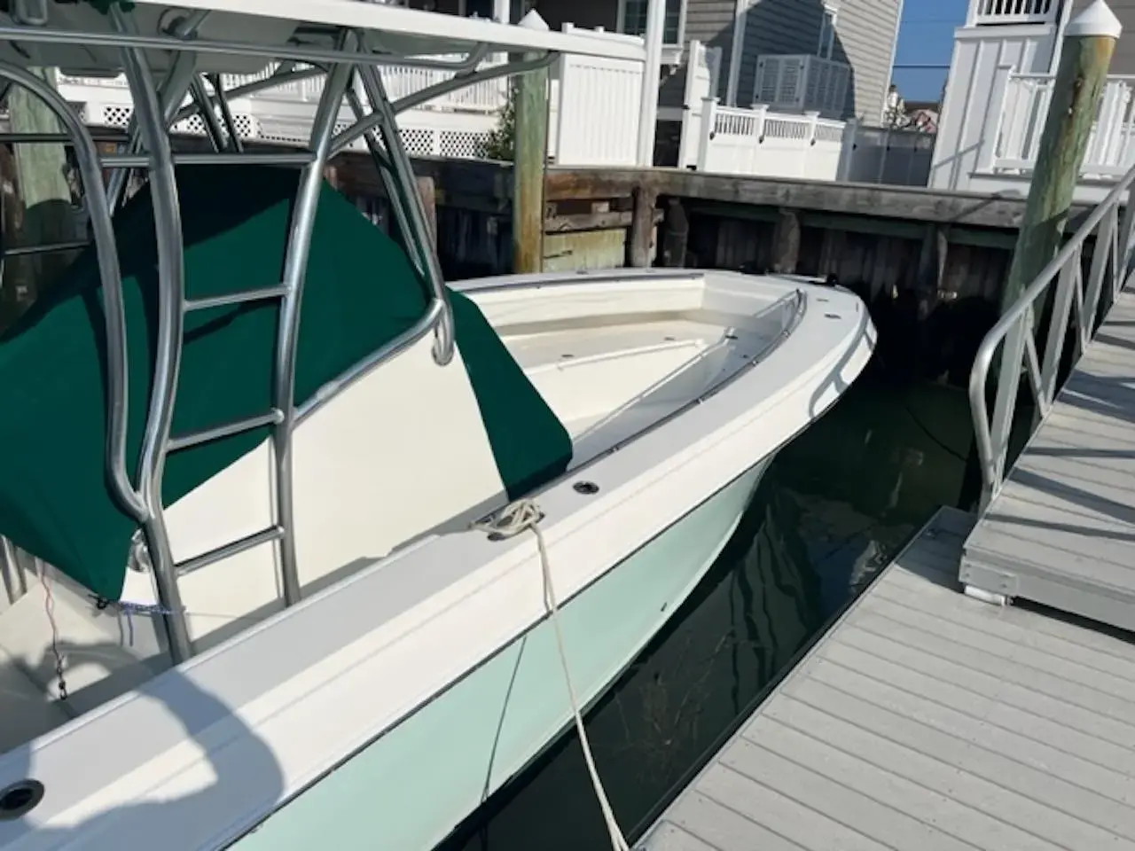 2008 Spectre 34 center console