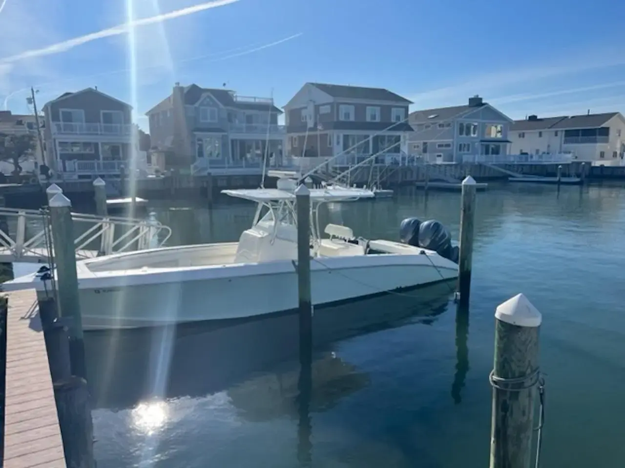 2008 Spectre 34 center console