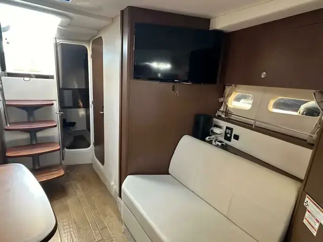 Sea Ray Sundancer 350 Coupe