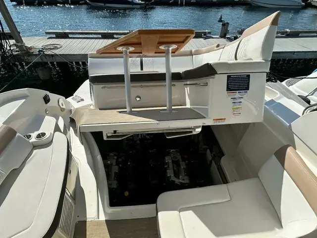 Sea Ray Sundancer 350 Coupe