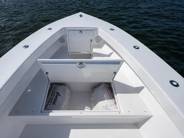 Jupiter Boats 31 Center Console