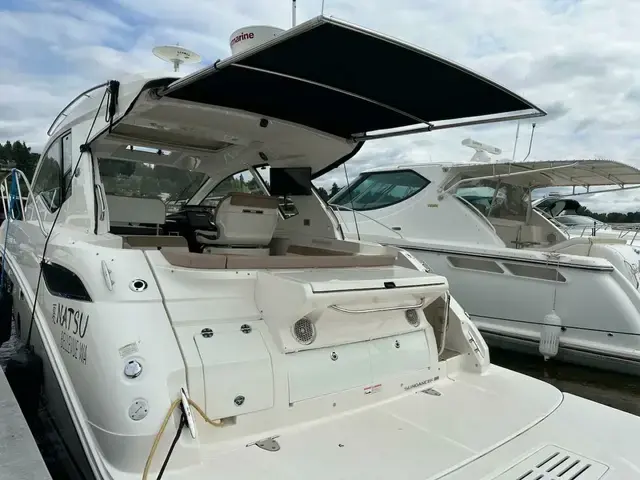 Sea Ray Sundancer 350 Coupe