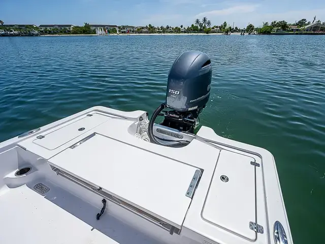 Sportsman Tournament 214 Bay Boat