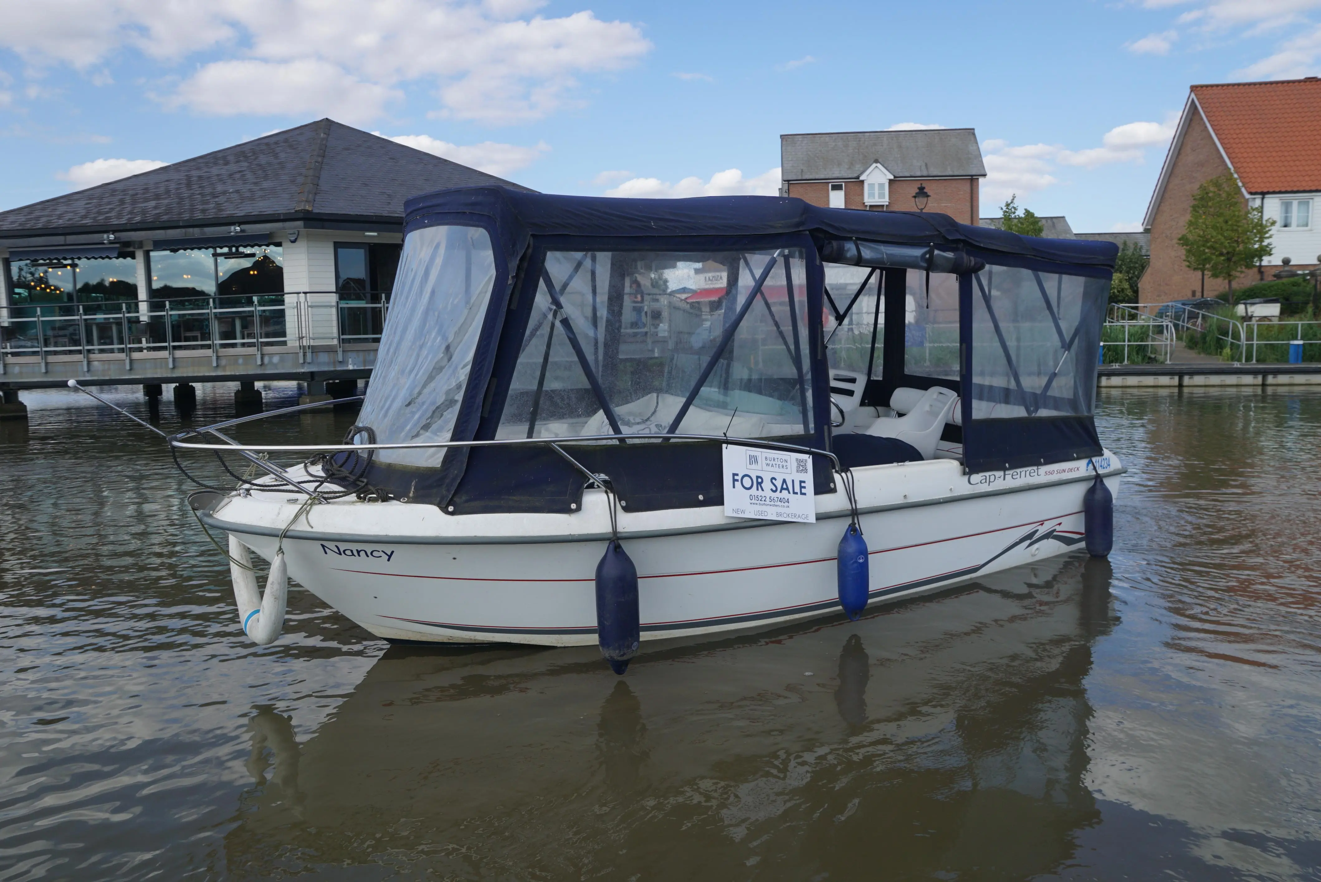 2006 Bimini 550 sundeck