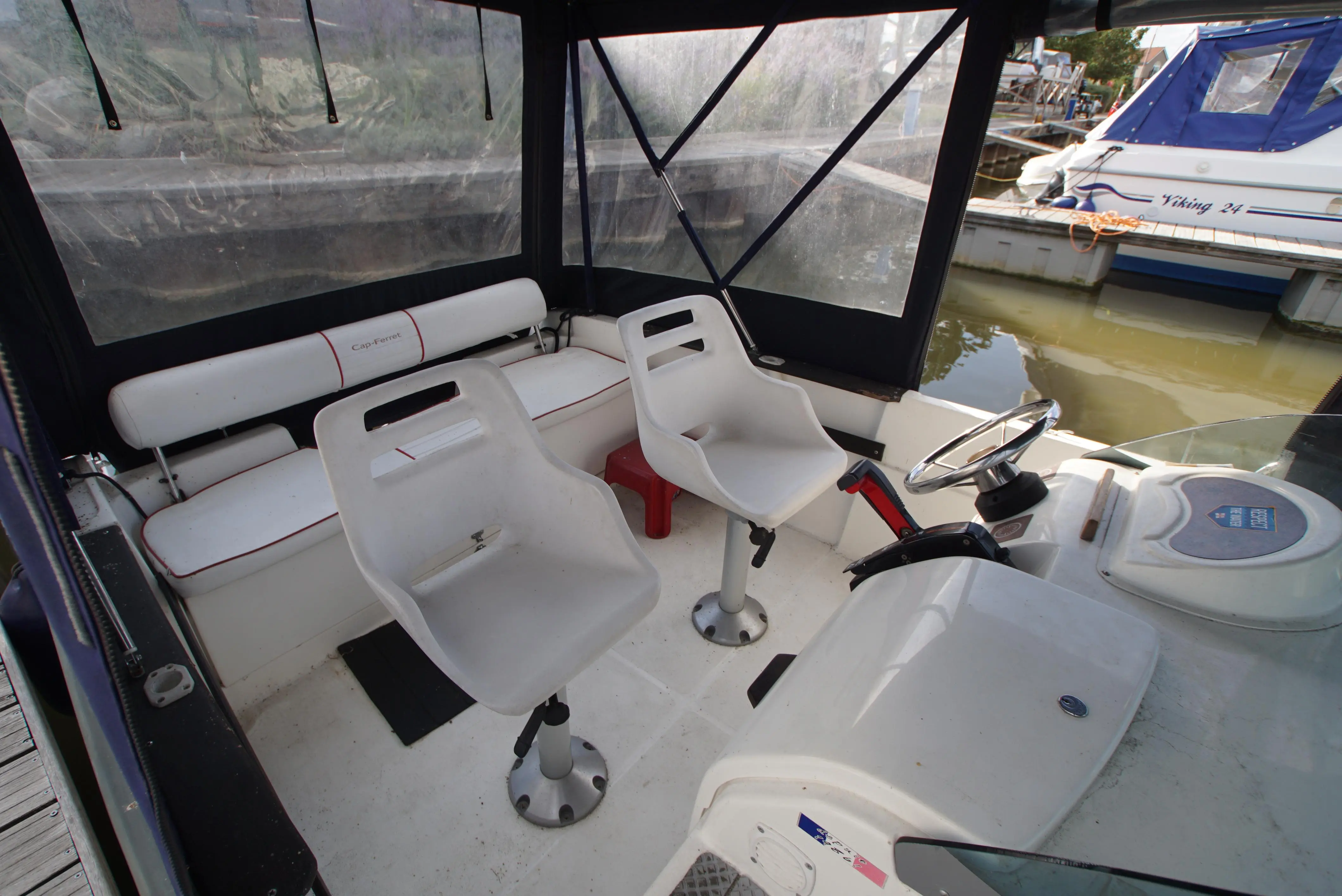 2006 Bimini 550 sundeck