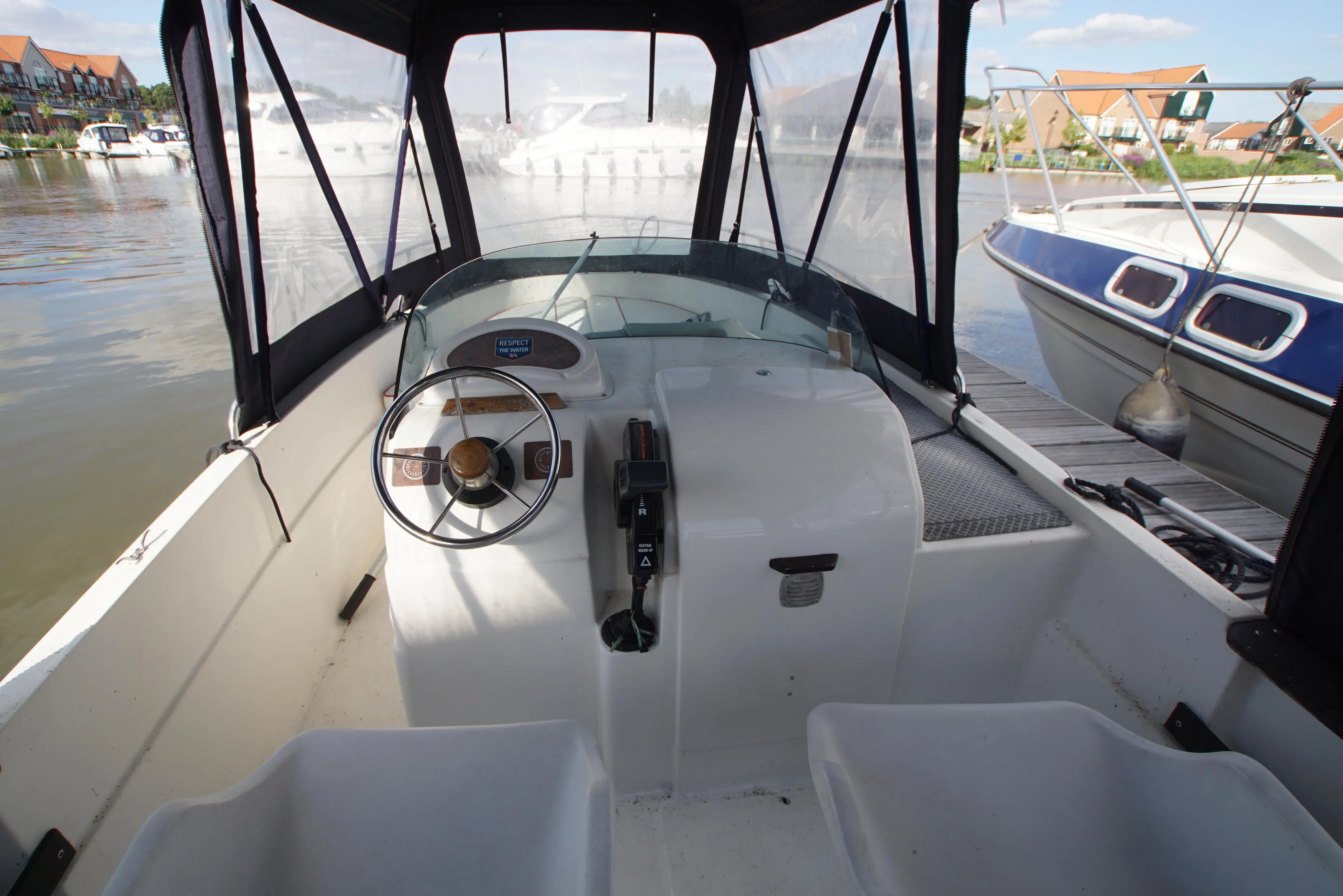 2006 Bimini 550 sundeck