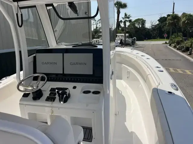 Sea Hunt Boats 30 Gamefish Cb