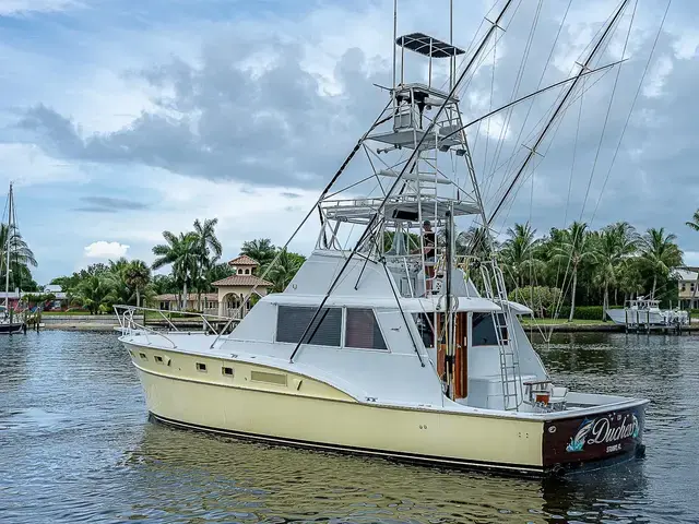 Hatteras 50'