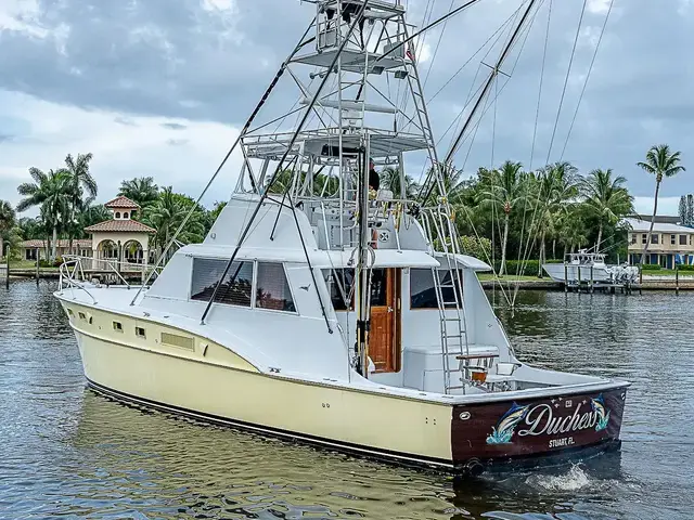 Hatteras 50'