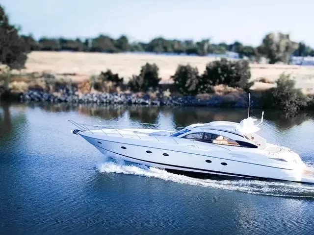 Sunseeker Predator 61