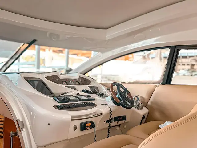 Sunseeker Predator 61