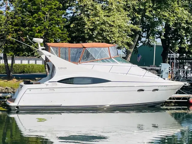 Carver 350 Mariner