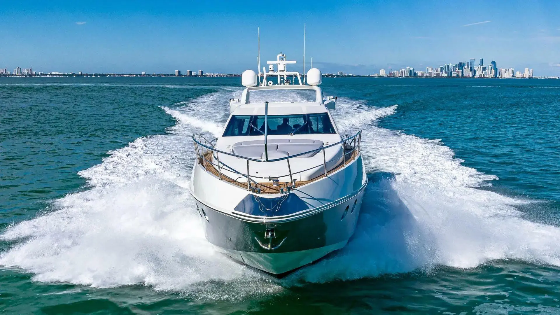 2008 Azimut 86s