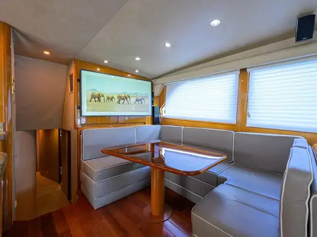 Viking Yachts 65 Enclosed