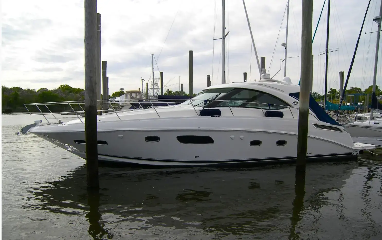 2010 Sea Ray 47