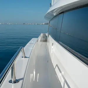 2018 Hatteras 75'